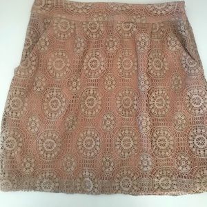 Lace overlay skirt worn once